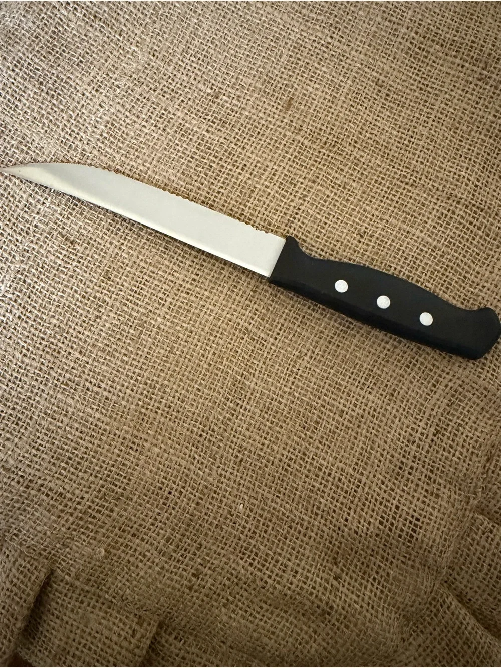 3️⃣ Farberware Black-Handled Kitchen Utility Knives 🔪